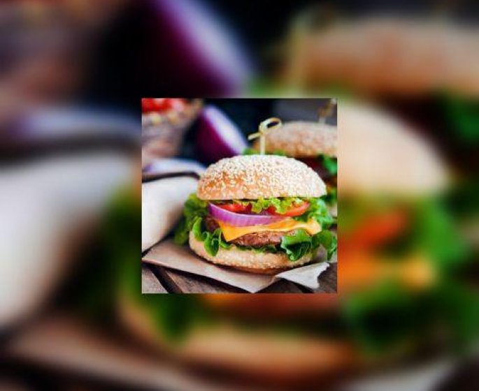 Fast-food : un hamburger exclusif pour les gauchers