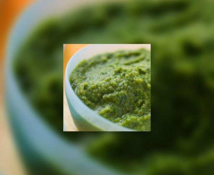 Puree de brocoli et de pommes de terre aux pignons