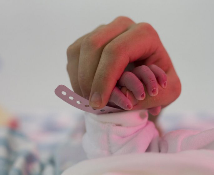 Un premature nait avec un poids de 268 grammes et survit