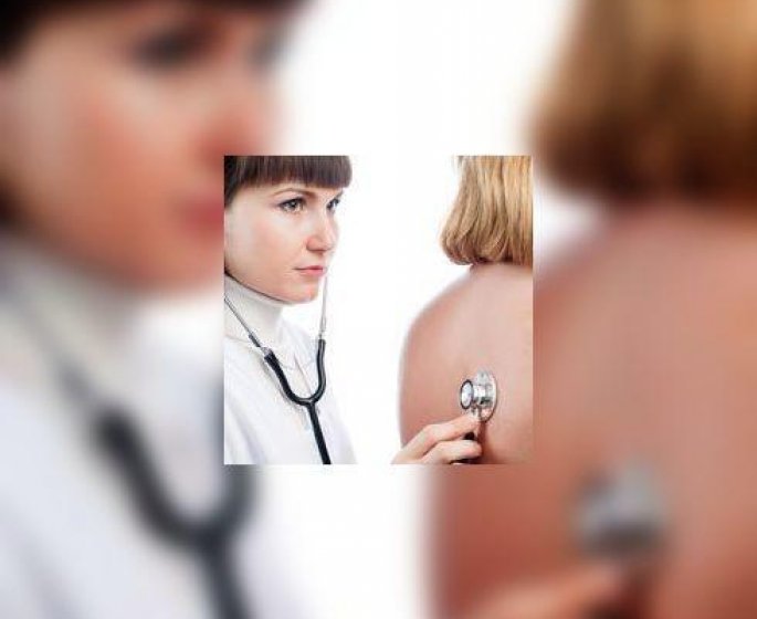 Quels sont les risques et complications d’une pneumonie ?