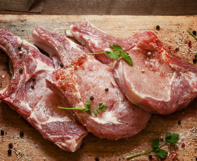 Pres de 800 kilos de viande polonaise avariee retrouves en France dans 9 entreprises