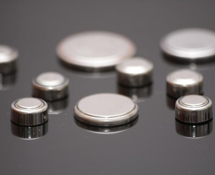 Piles boutons : alerte des autorites sanitaires sur leur risque d-ingestion