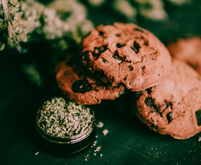 Un medecin prescrit des cookies au cannabis a un enfant de 4 ans 