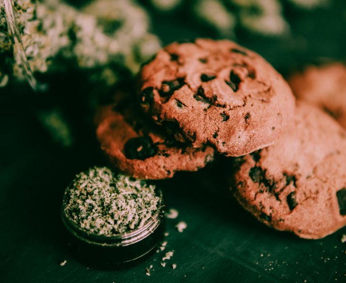 Un medecin prescrit des cookies au cannabis a un enfant de 4 ans