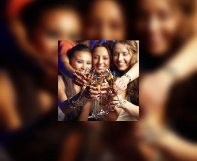 Alcoolisation reguliere associee au binge drinking : cocktail explosif pour le foie