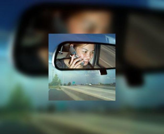 Telephoner au volant, c’est desormais 135 euros !