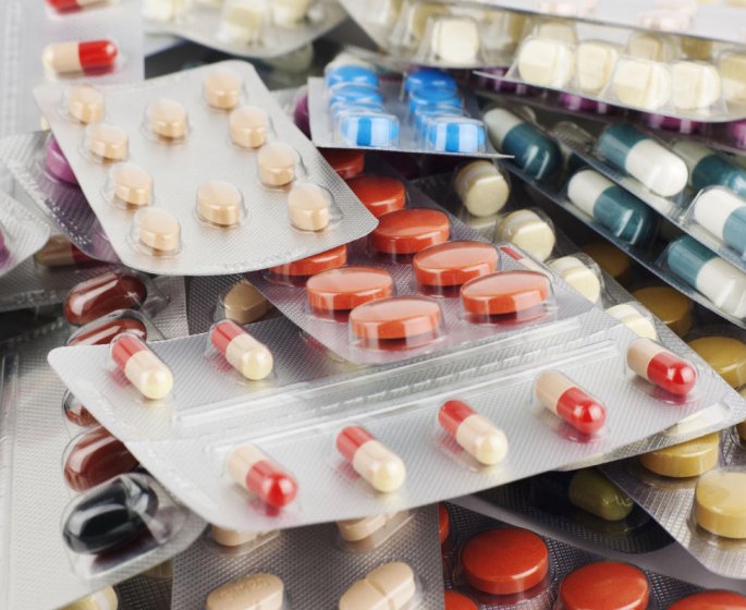 Antibiotiques : quels sont les risques de la surconsommation ?