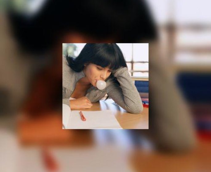Macher un chewing-gum rend plus intelligent