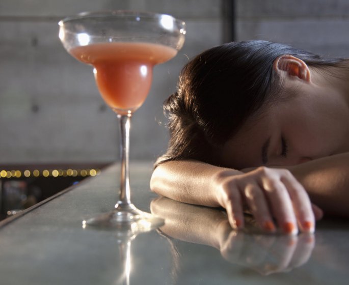 Alcool : l’exces nuirait au sommeil