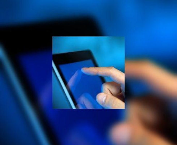La lumiere bleue des tablettes perturbe le sommeil