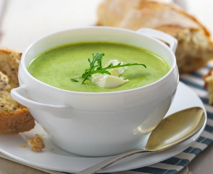Veloute glace de courgettes a la menthe