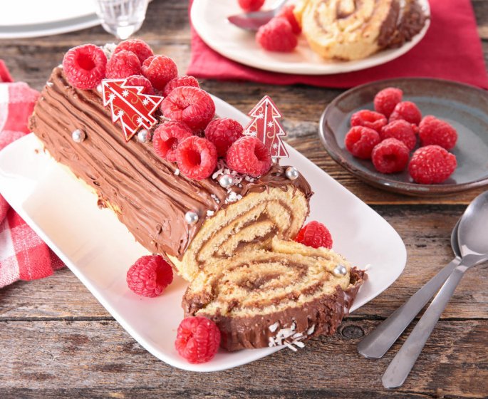 Buche chocolat framboise ou fraise 