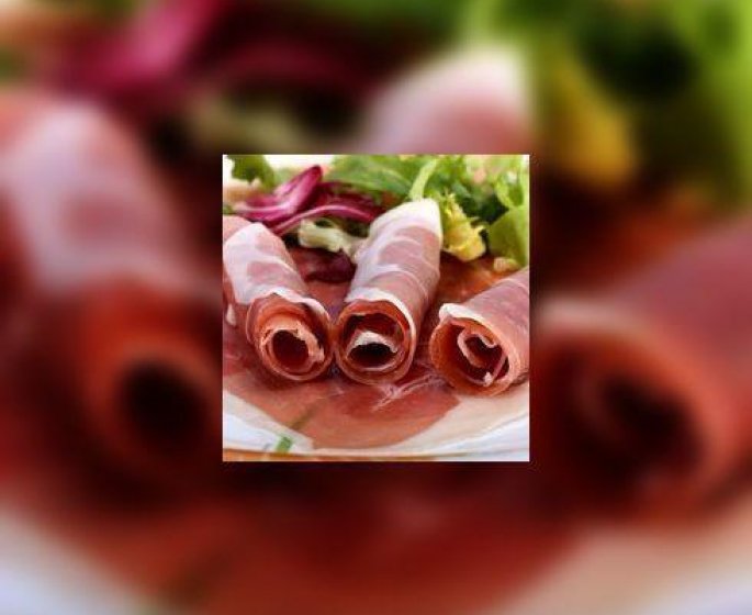 Salade de haricots verts et de pomme au jambon crispy