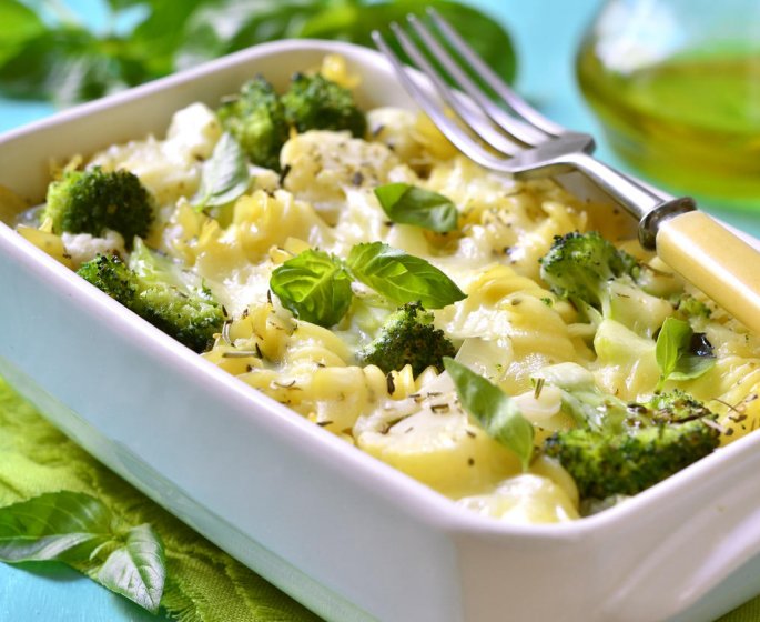 Fusilli, jambon, brocoli et parmesan