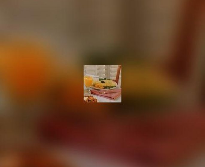 Omelette feuilletee aux epinards et aux tomates
