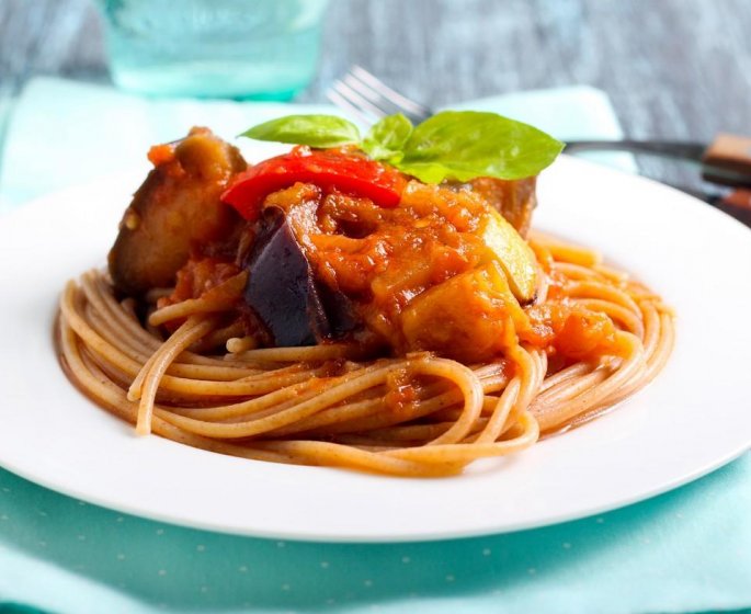 Spaghetti, marmelade d-aubergines au basilic