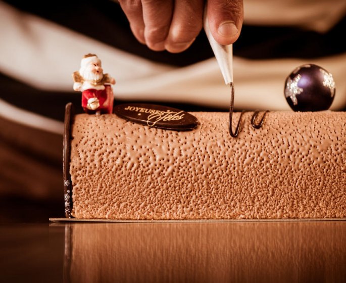 Buche glacee chocolat griottes