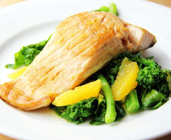 Filets de poisson, courgettes, brocoli