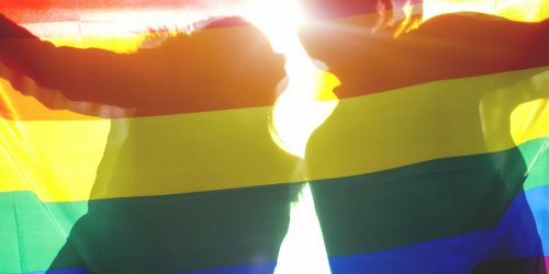 Nait-on ou devient-on homo ou hetero ?