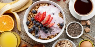 Manger un gros petit dejeuner permettrait de bruler le double de calories