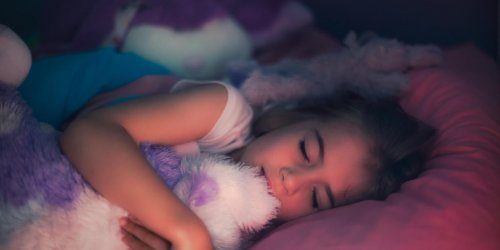 Enfant somnambule : comment le gerer