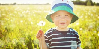 Proteger sa peau du soleil des l-enfance !