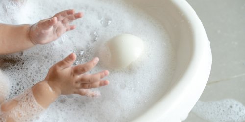 La marque bio Urtekram rappelle son soin nettoyant pour bebe