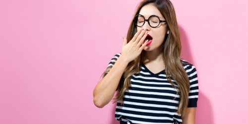 Fasciculation : pourquoi la paupiere tremble ?