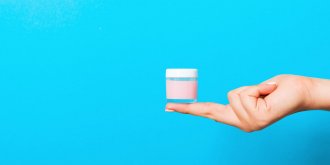 Crème anti-tache et blanchissante : il faut les éviter à “tout prix”