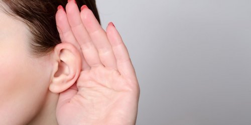 Les bons gestes contre la sensation d'oreille bouchée