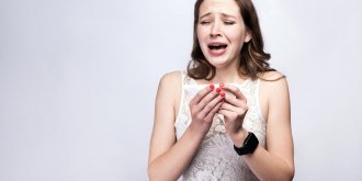 Rhume : que contiennent les gouttelettes d-un eternuement ?
