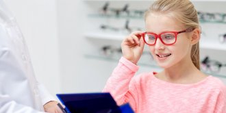 Lunettes enfants : comment choisir la bonne monture ? 