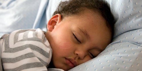 Les solutions naturelles pour aider a l’endormissement de son enfant