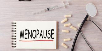 La menopause precoce triple le risque de problemes de sante a la soixantaine