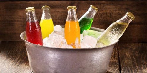 Sodas, jus, alcool : combien de sucre et de calories par verre ?
