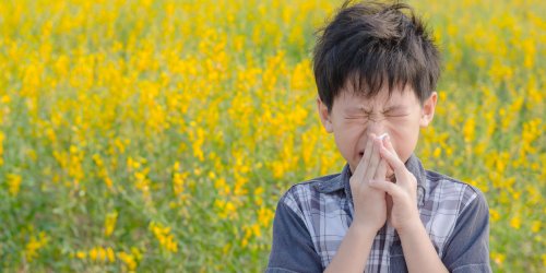 Rhinite, rhume des foins : Savez-vous a quel age commencent les allergies ?