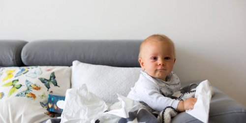 Rhume et fievre de bebe : le traitement par suppositoire