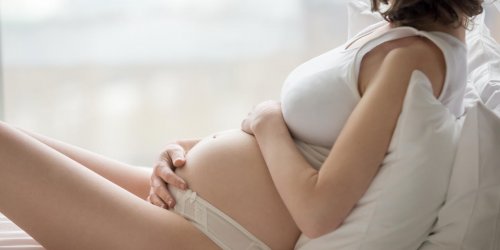 Sciatique : le mal de dos de la grossesse ?