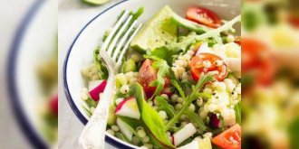Pates au radis, pesto de fanes