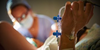 Accouchement : l’episiotomie n’est plus recommandee que dans un seul cas