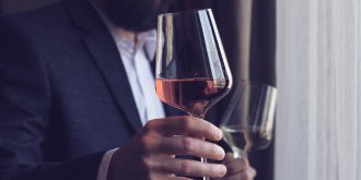 Alcool : des risques de degats au foie des 2 verres par jour