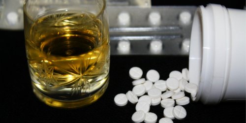 Alcoolisme : le baclofene comporte trop de risques et manque d-efficacite