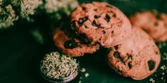 Un medecin prescrit des cookies au cannabis a un enfant de 4 ans 