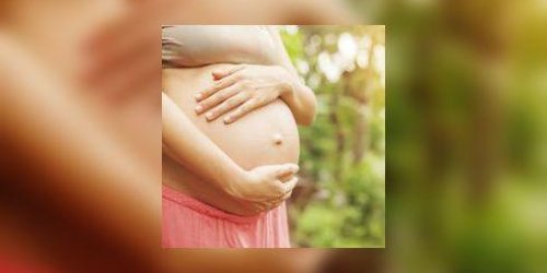 Soleil et vitamine D pendant la grossesse diminuent l’asthme chez bebe