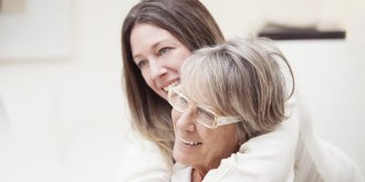 Maladie d’Alzheimer : l’efficacite de la therapie occupationnelle se confirme