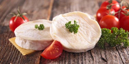 Fromage contamine a la Listeria : un nouveau rappel de produit dans les magasins Carrefour