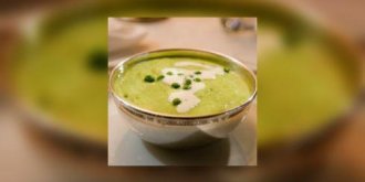 Soupe de petits pois a la menthe