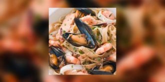 Tagliatelles safranees aux moules et crevettes