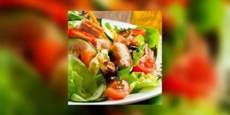 Salade de poulet pimentee