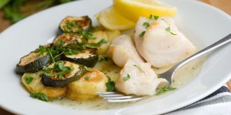 Filets de sole et courgettes a la vapeur de menthe